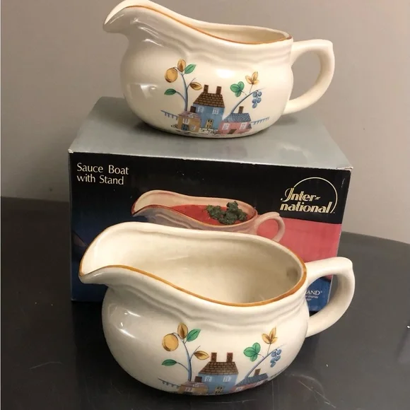 Vintage Gravy Boat With Plate International China Heartland Stoneware Japan 7774 - Picture 2 of 10